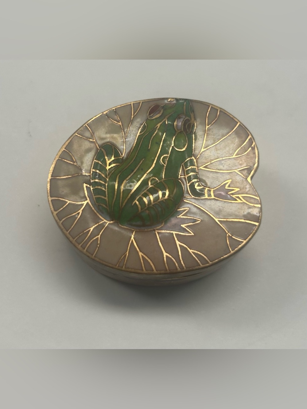 Vintage Decorative Frog Trinket Box Green Cloisonné Accent
